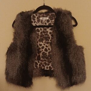 Jennifer Lopez Black Faux Fur Vest Animal Print Lining Size XS EUC